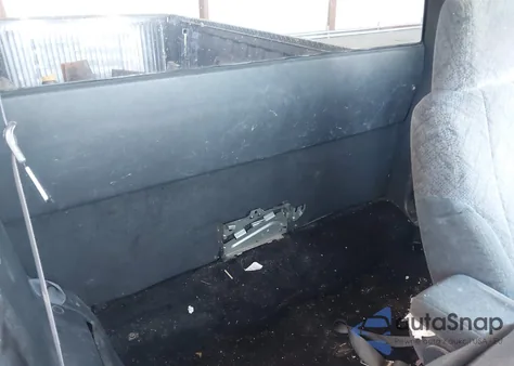 1999 GMC Sonoma Sls из США, поврежденный, VIN 1GTCS1945X8535131